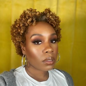 Meet your Posher, Dawn